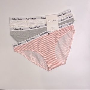 NWT Calvin Klein 3pc Bikini Panty Set